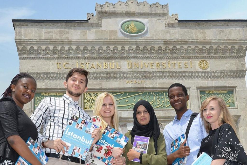 Tips Menempuh Pendidikan Gratis di Turki
